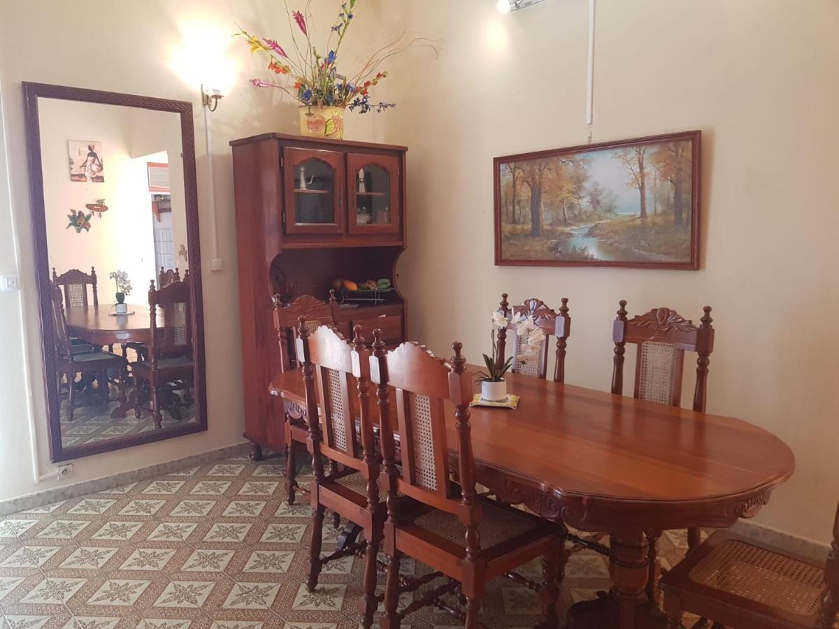La maison aux Orchidées Petit-Bourg Extérieur photo