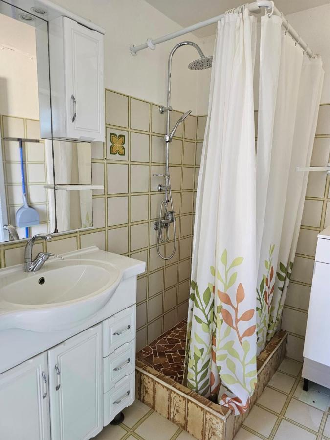 La maison aux Orchidées Petit-Bourg Extérieur photo